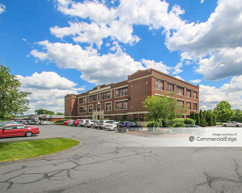 Plainville Business Center 74 East Street, Plainville, CT Office Space